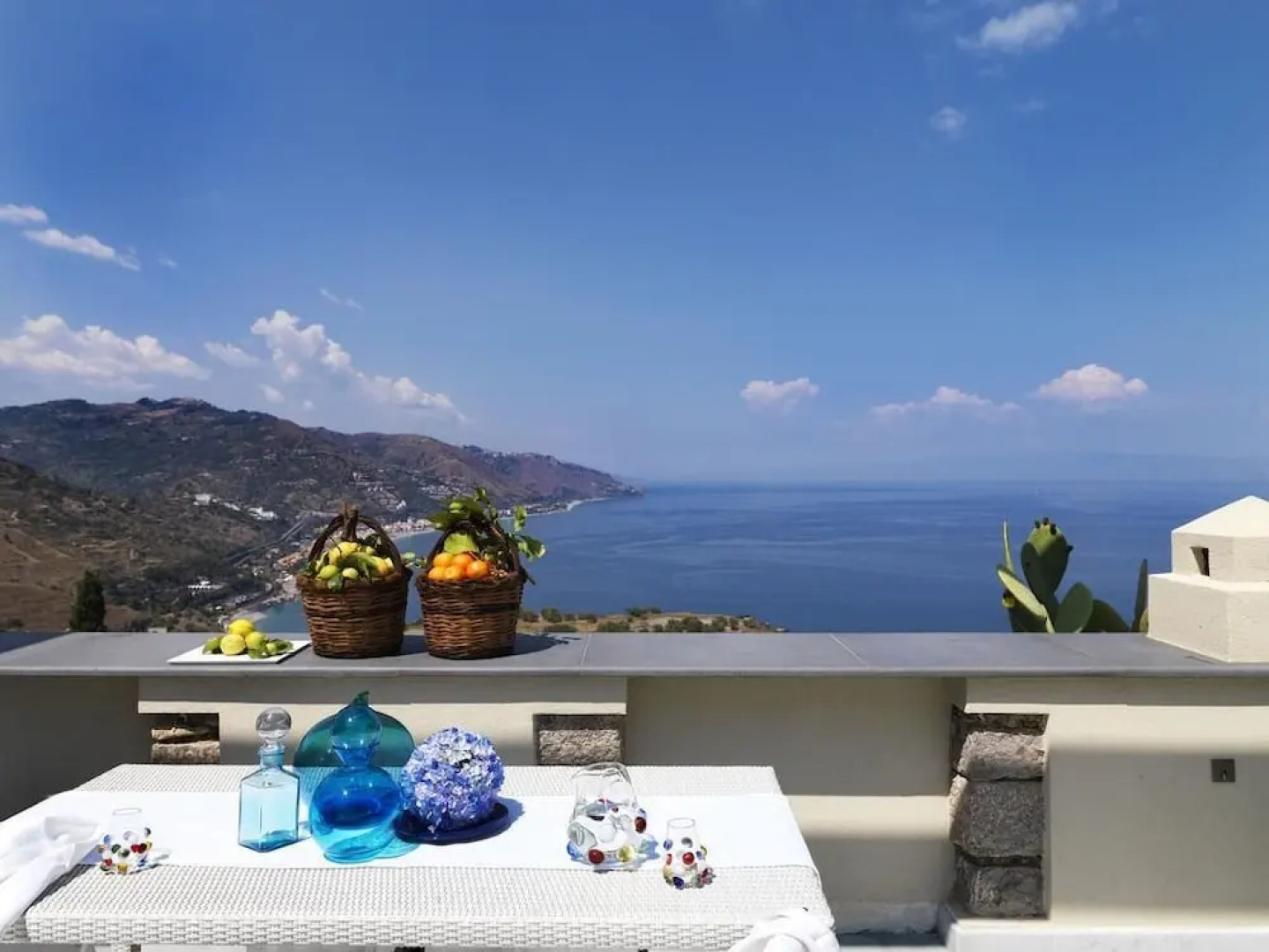 Villa Sirena by Diego Della Palma