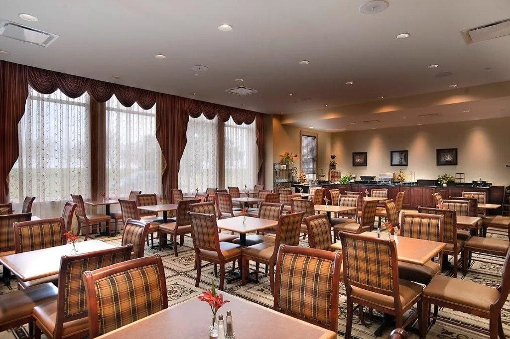 Natchez Grand Hotel & Suites On the River