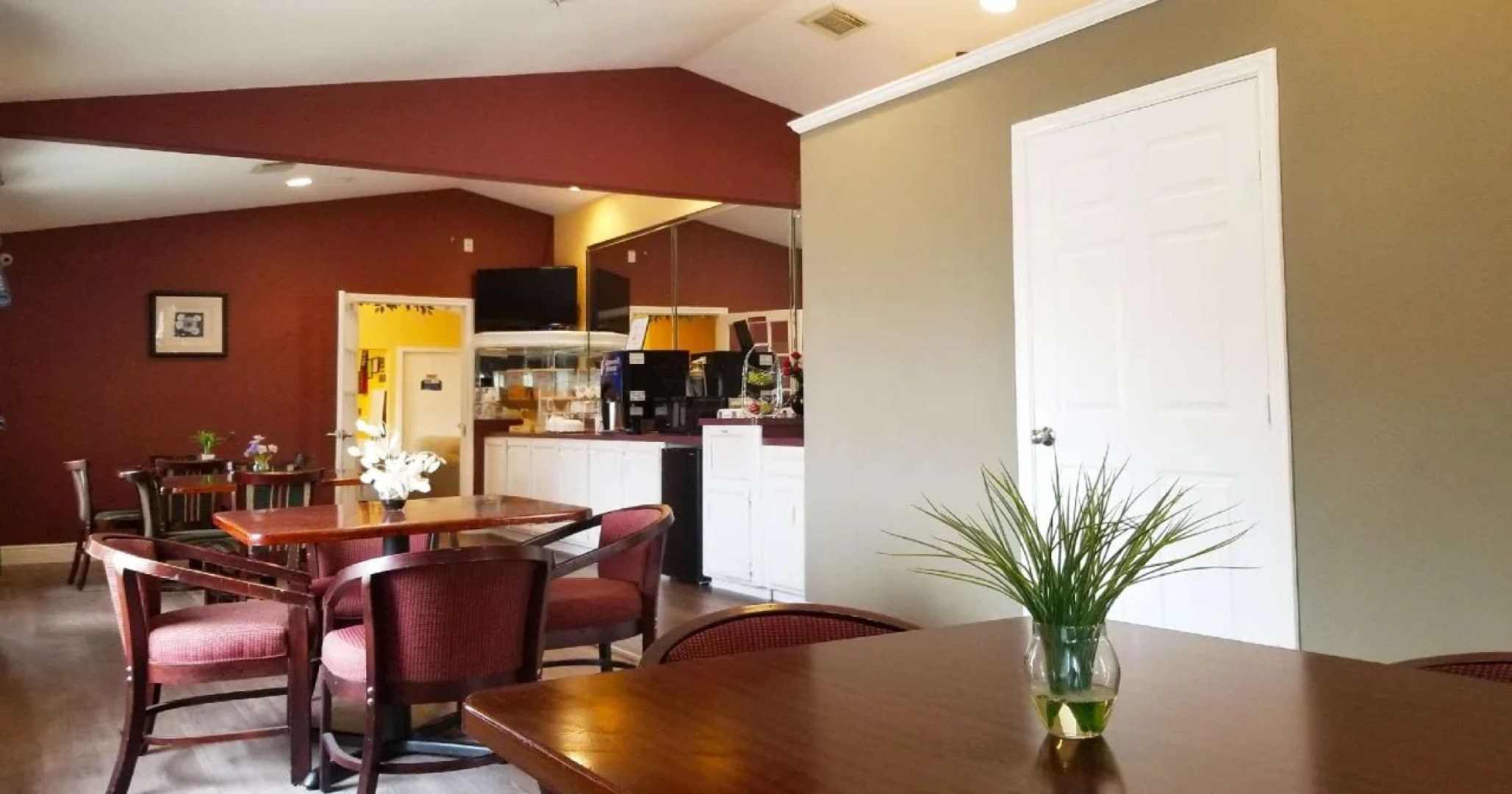 Oxford Inn And Suites - Nasa