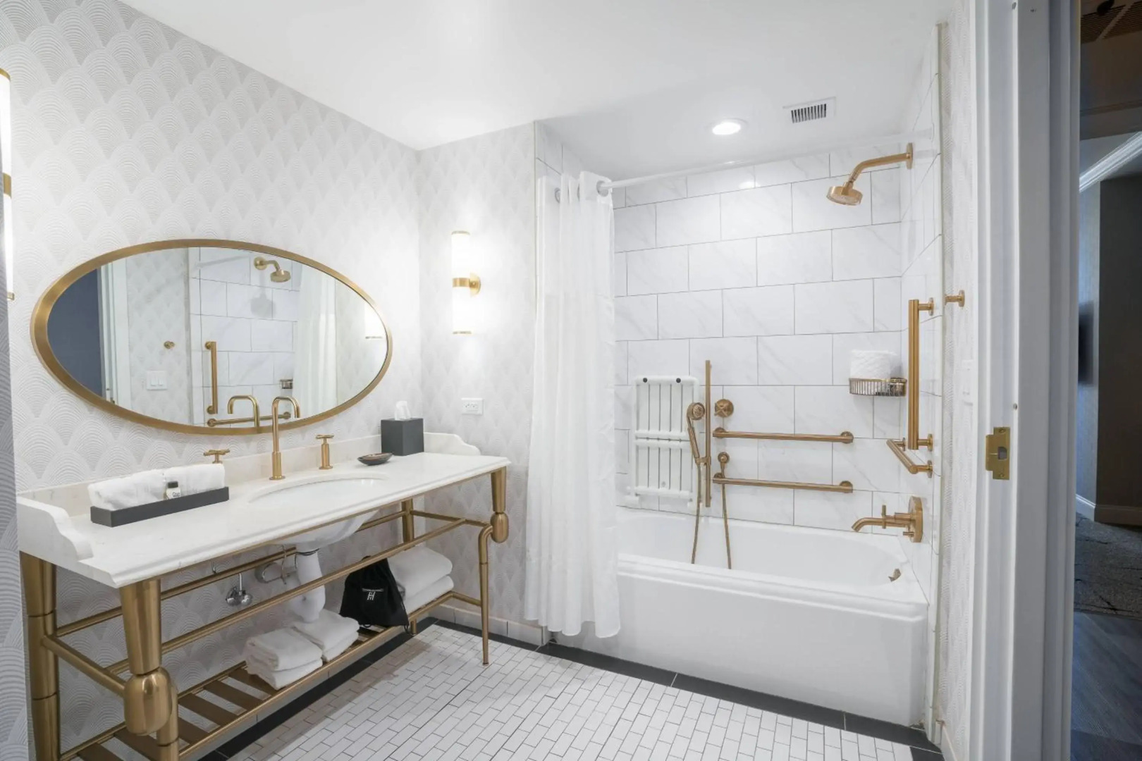 Hotel LeVeque, Autograph Collection