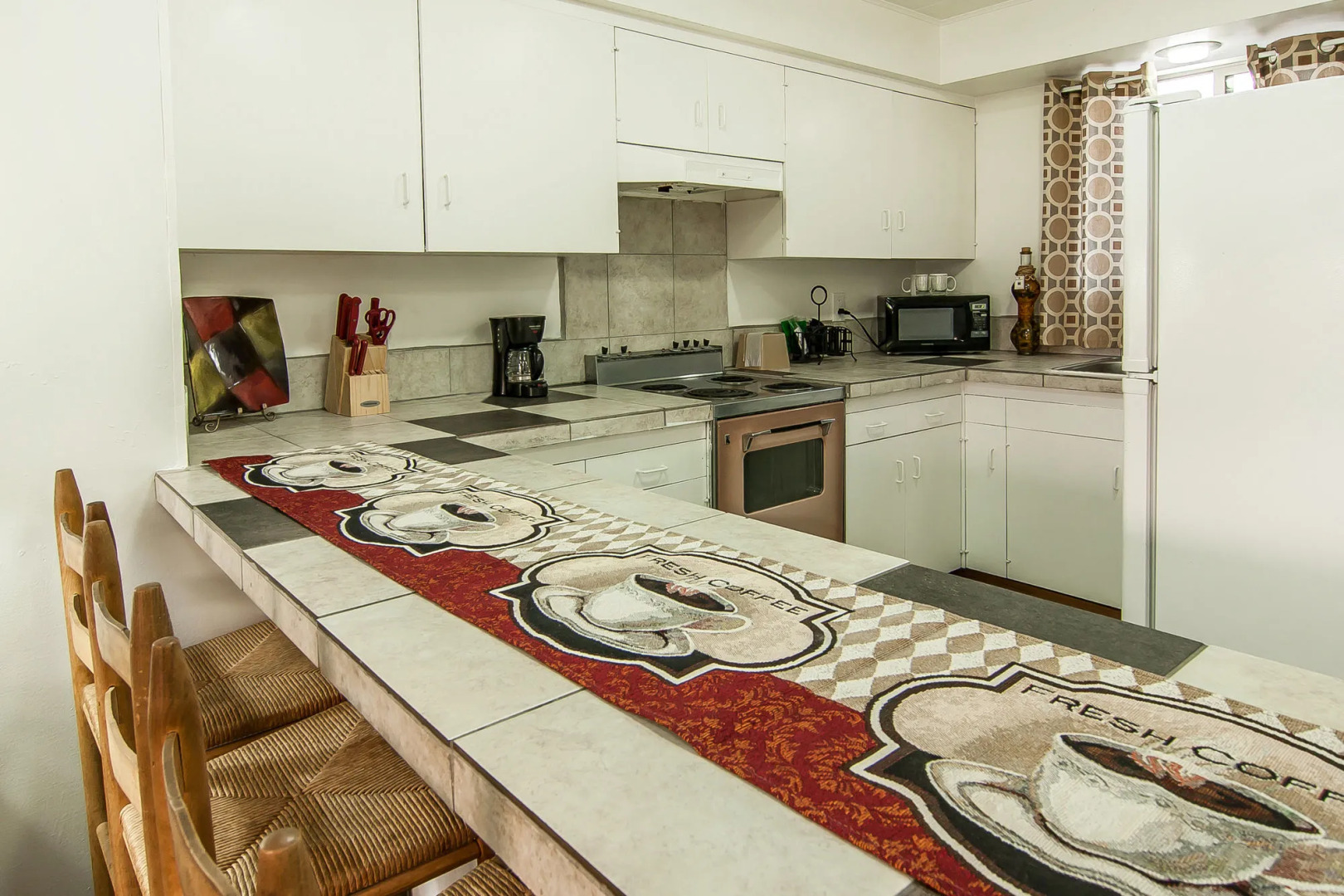 Rodeway Inn & Suites