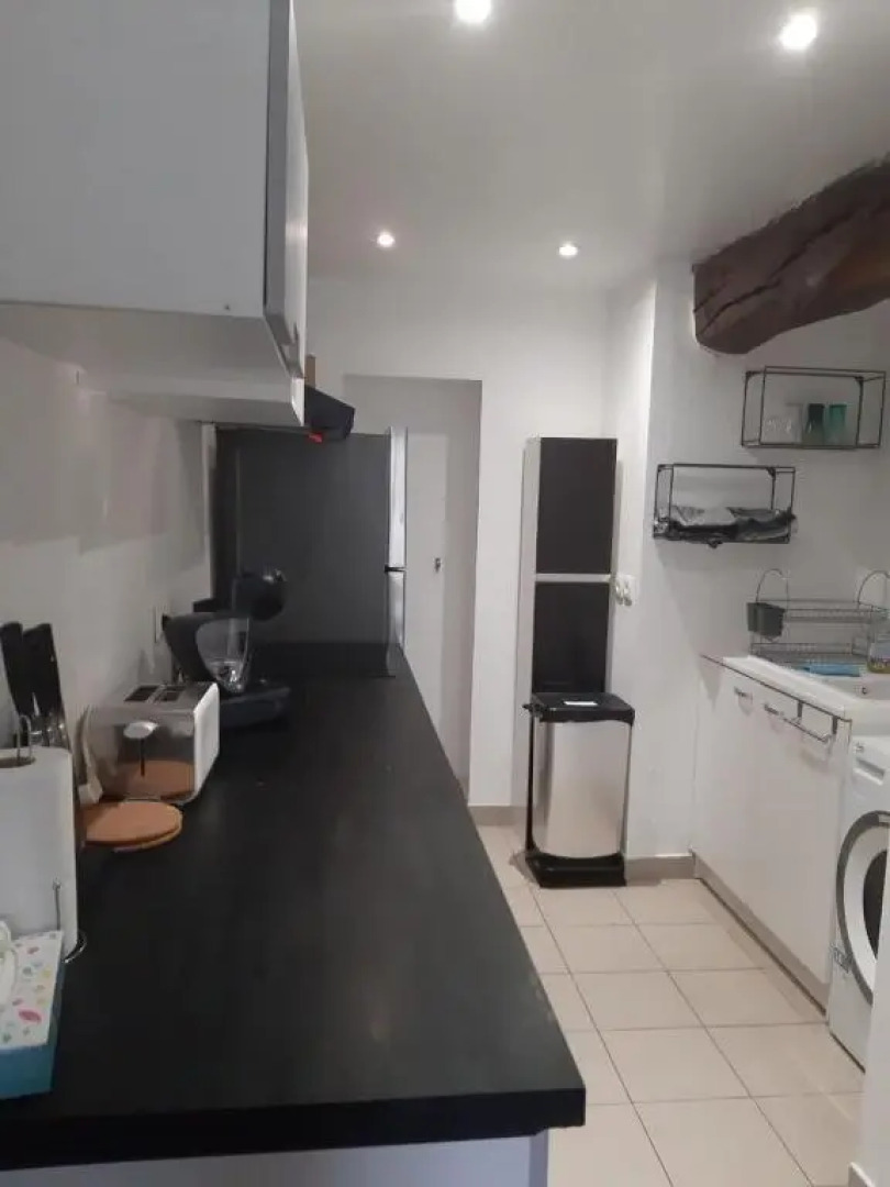 T1 grand confort - 3 minutes à pieds de la gare - jardin - Netflix - WIFI- Parking