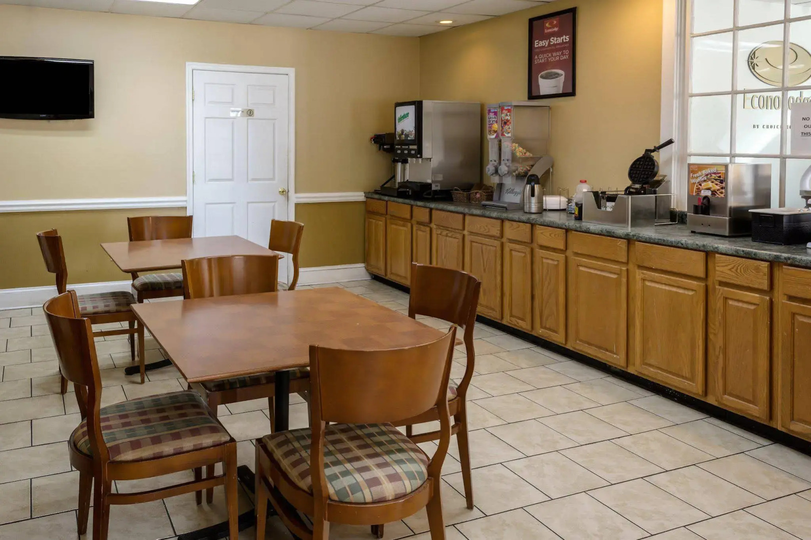 Rodeway Inn Colonial Heights I-95