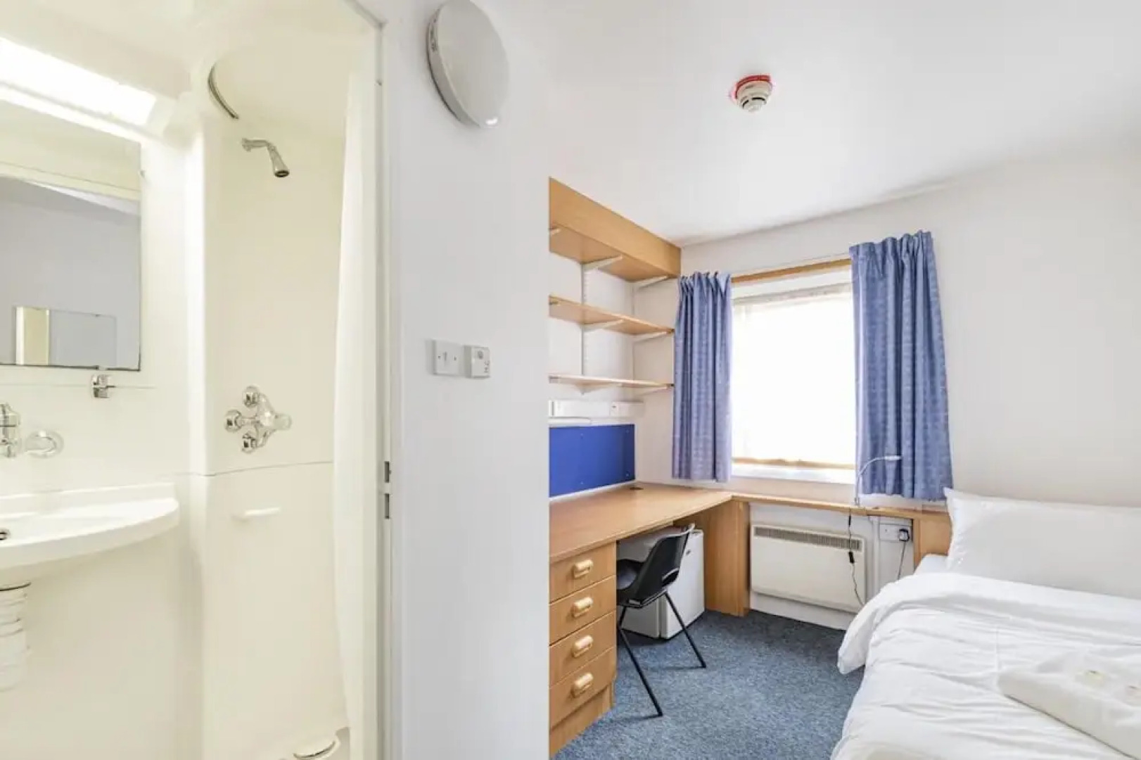 Vibrant Ensuite Rooms - HATFIELD - Hostel