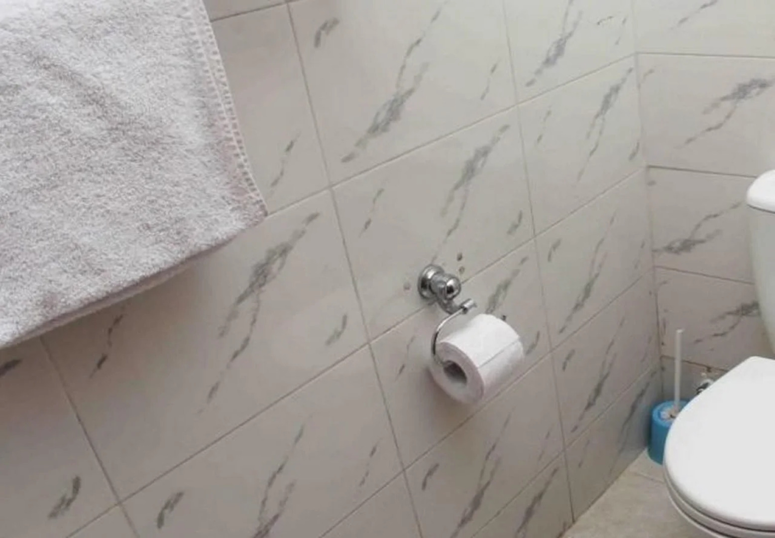 Vic James Apartments