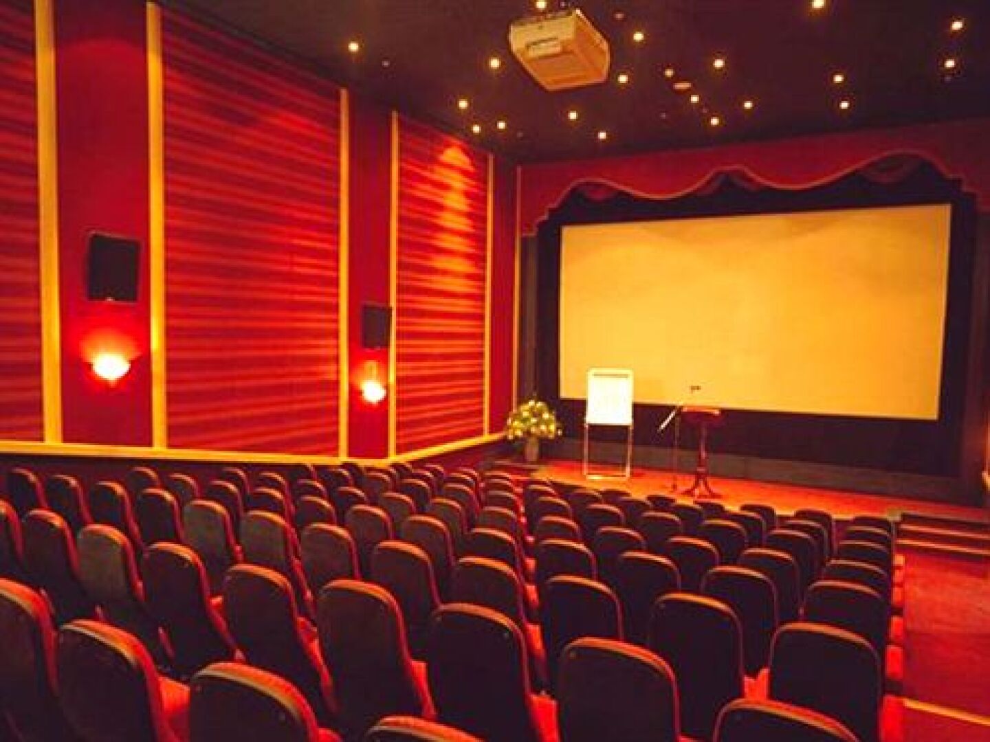 Graceland Hotel & Casino Country Club