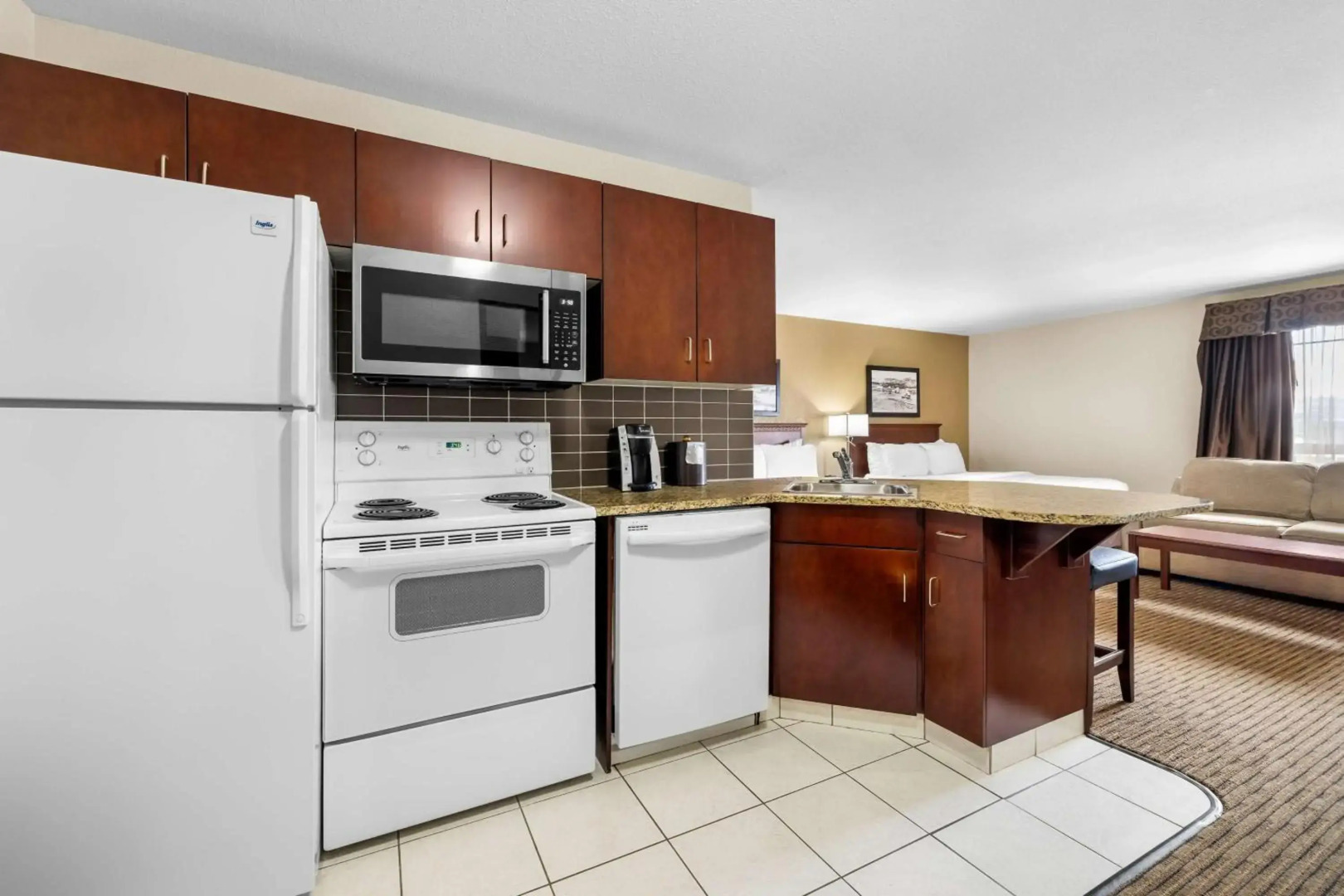 SureStay Plus Hotel by Best Western Drumheller