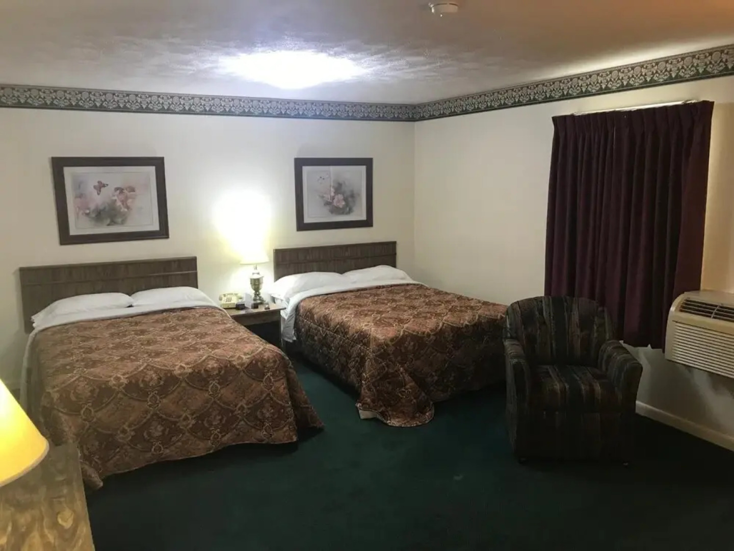 Sheldon's Motel by OYO Keysville Near Hwy 360