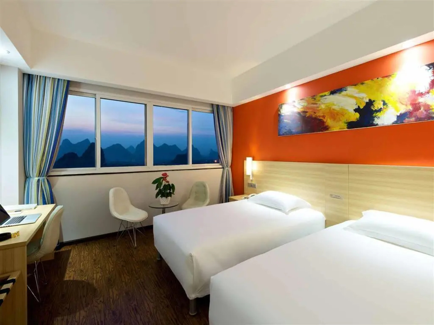 Ibis Guilin North Zhongshan Road