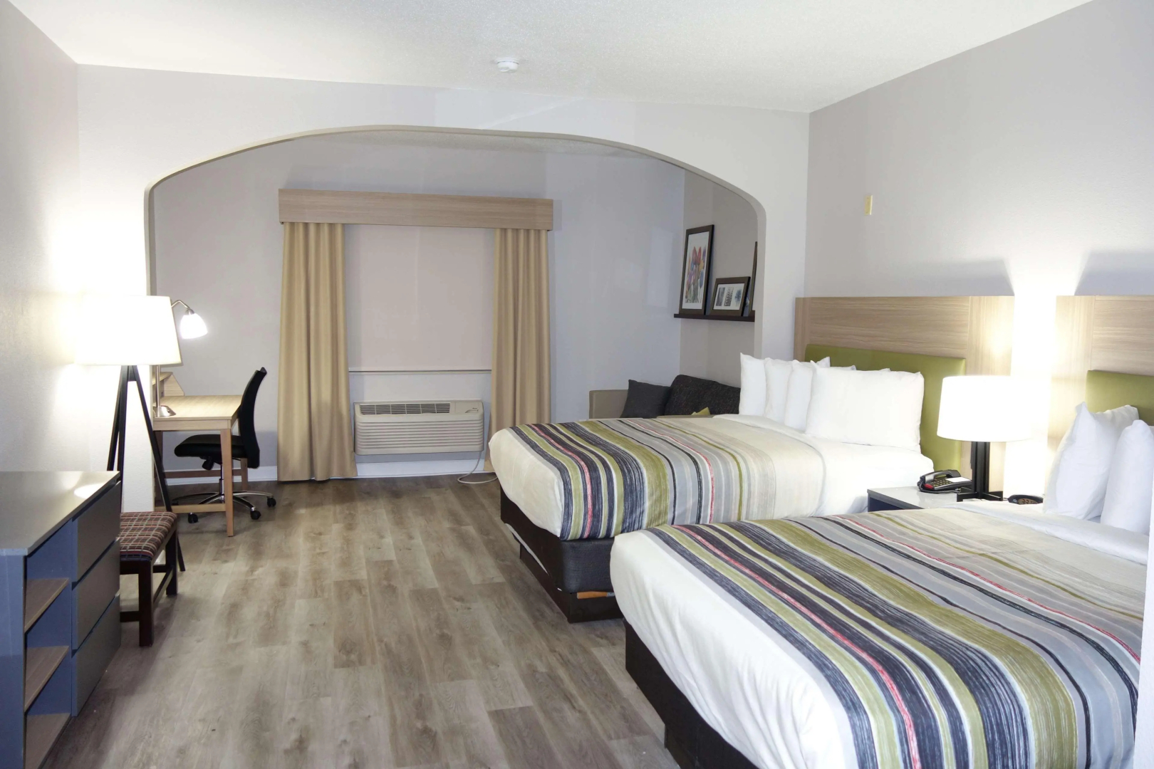 Comfort Suites Shenandoah-The Woodlands