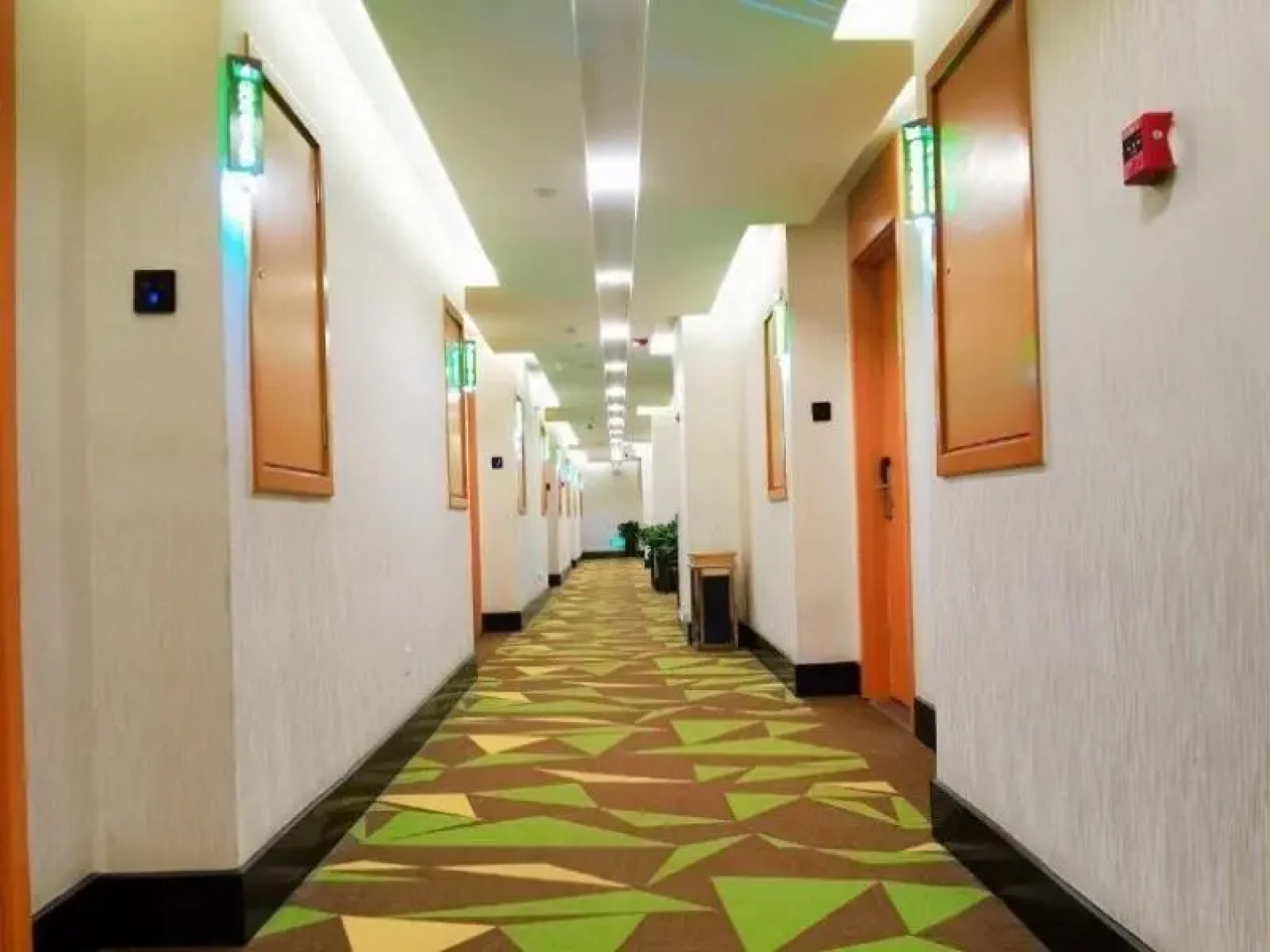 Vatica Shangrao Yiyang County Shengli Road Hotel