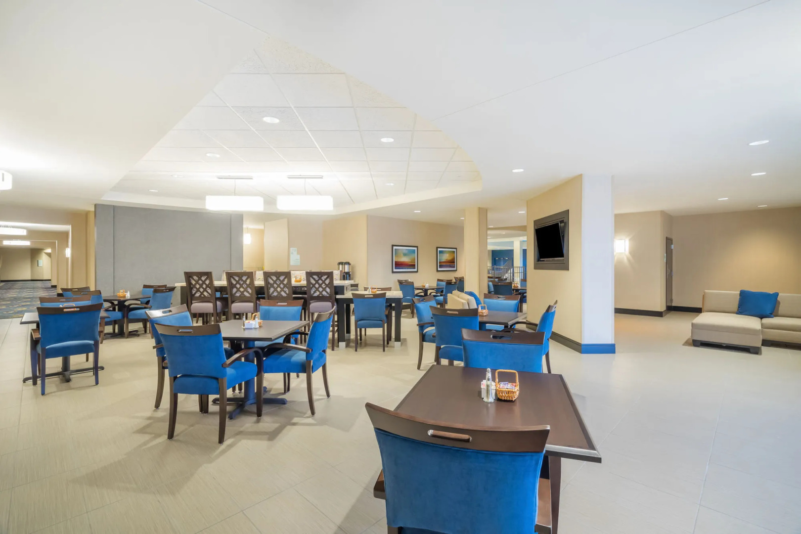 Holiday Inn Terre Haute by IHG
