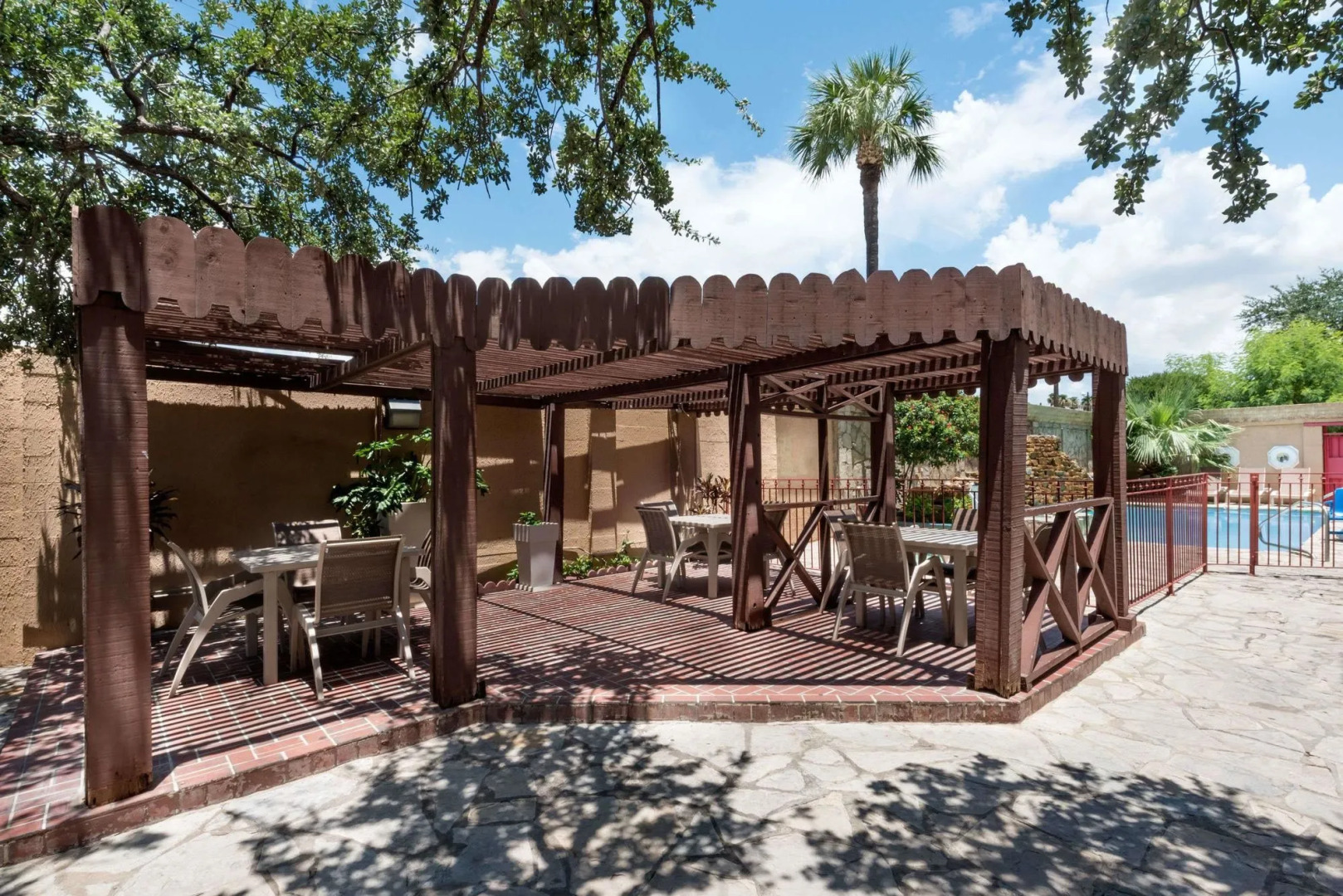 DoubleTree by Hilton Laredo