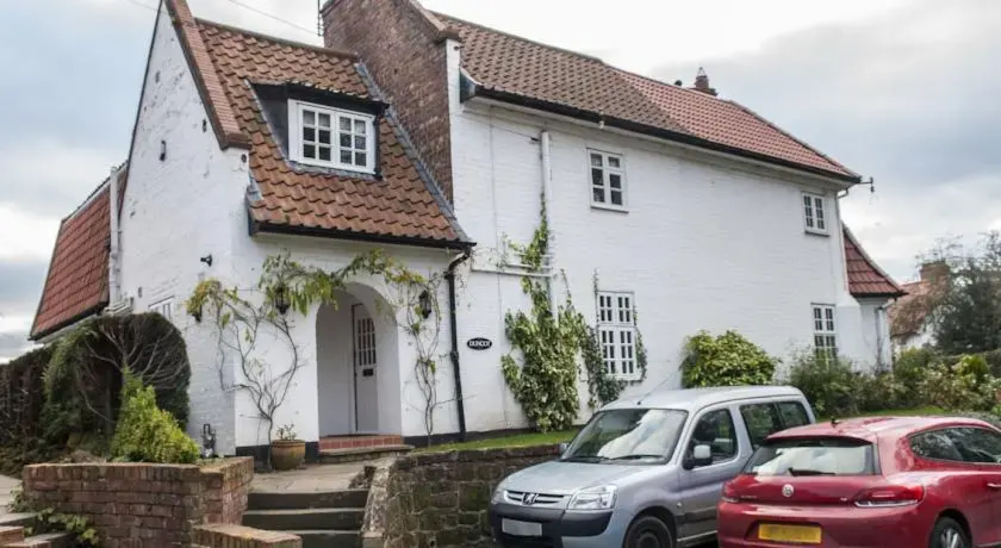 Duncot Bed and Breakfast — Women Only (только для женщин)