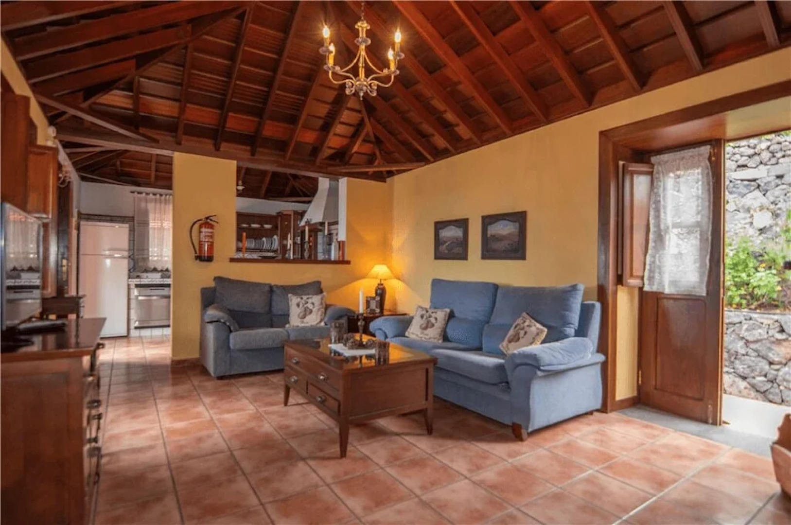 Casa Rural con Piscina Compartida en Mazo