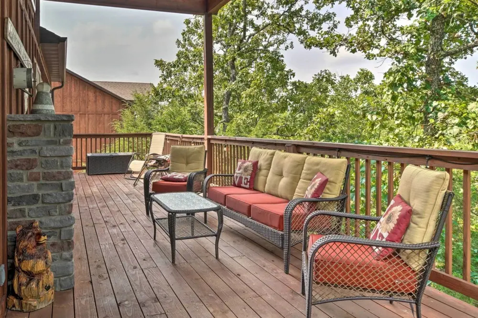 Branson West Cabin w/ Pool Access & Golfing