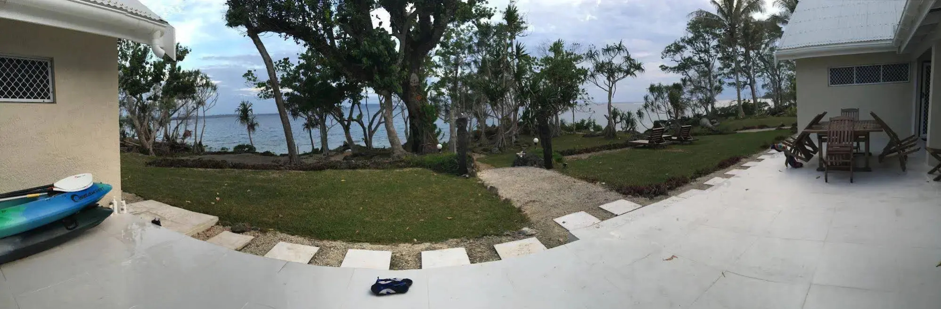 Vila Del Mare Beachfront Resort