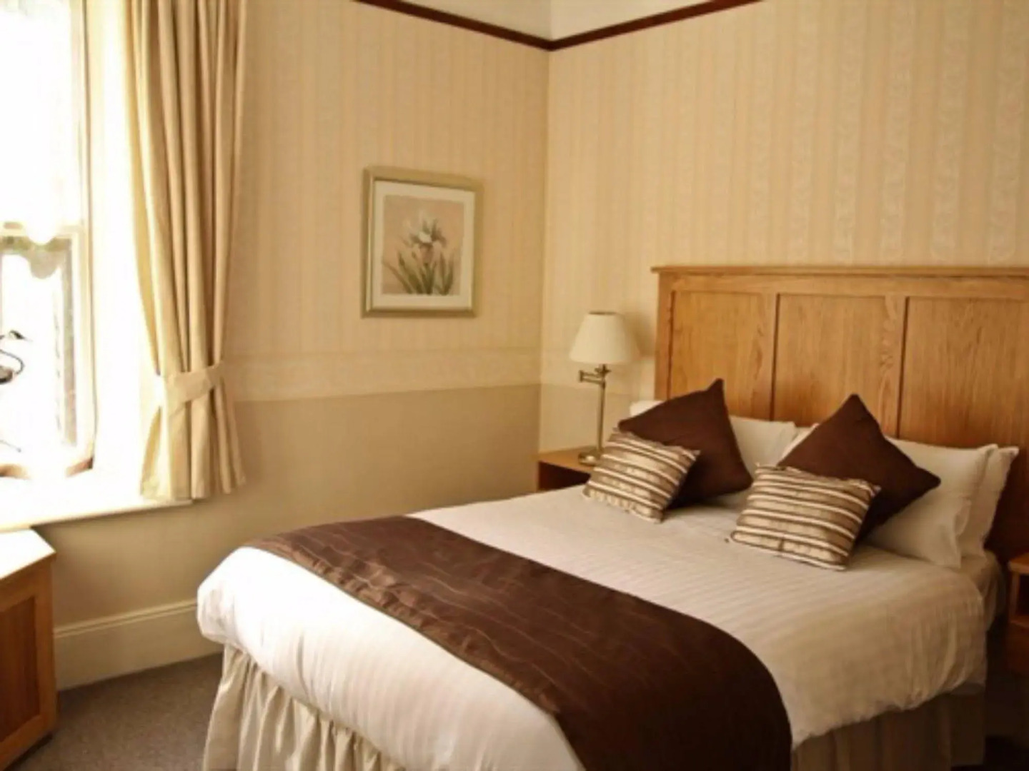 Woodlands Guest House