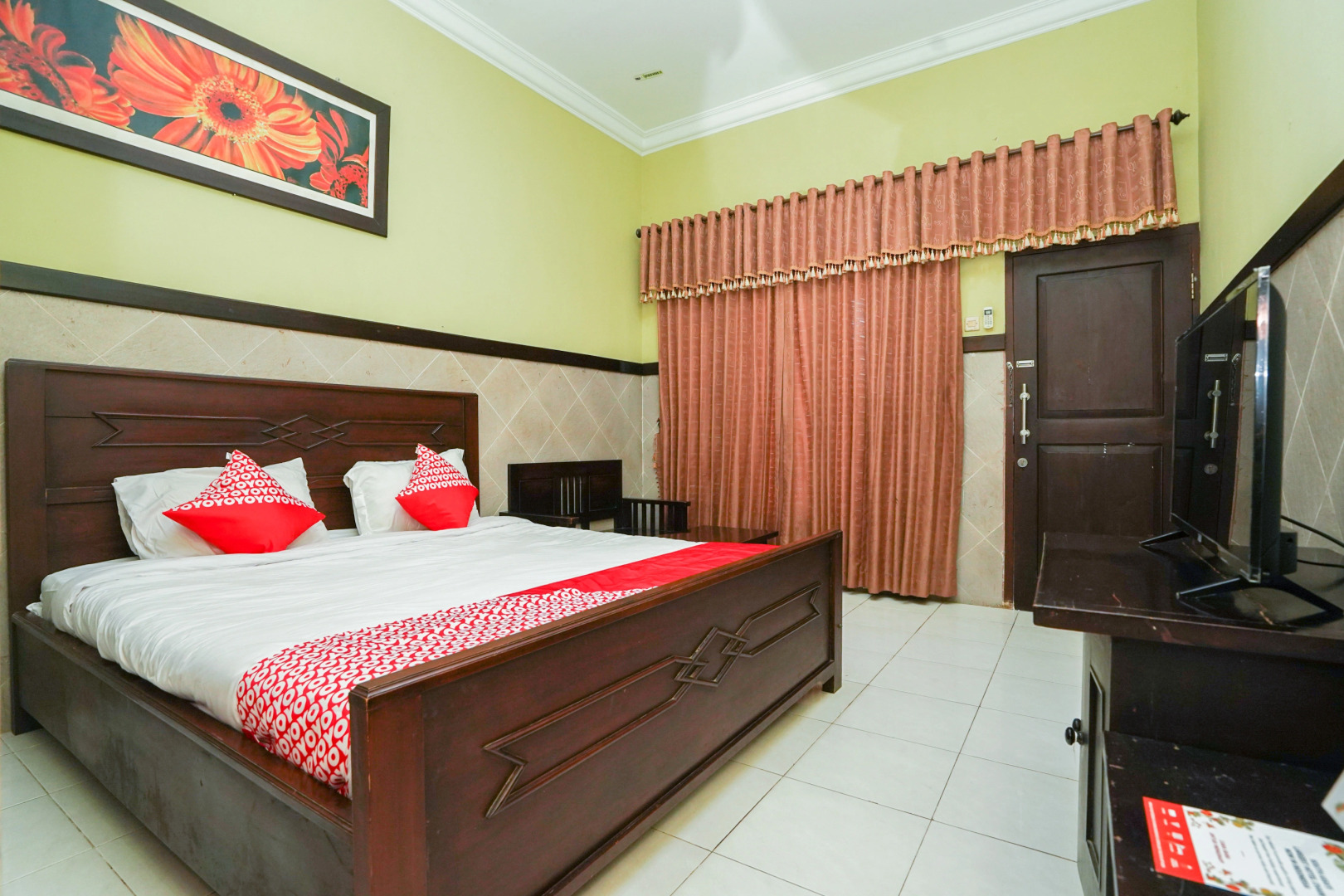 OYO 1588 Hotel Bintang