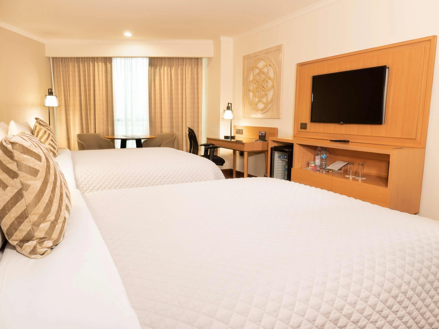 MS Milenium Monterrey, Curio Collection by Hilton