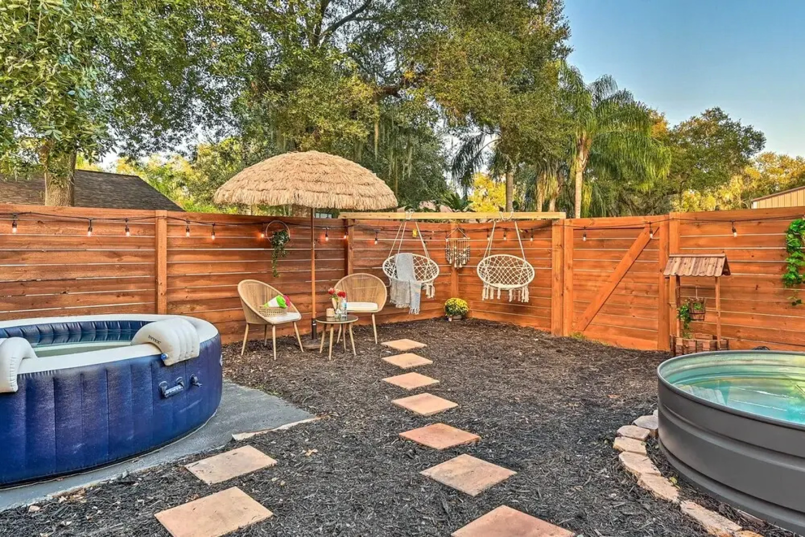 Cozy Brandon Guest Studio w/ Pool & Hot Tub!