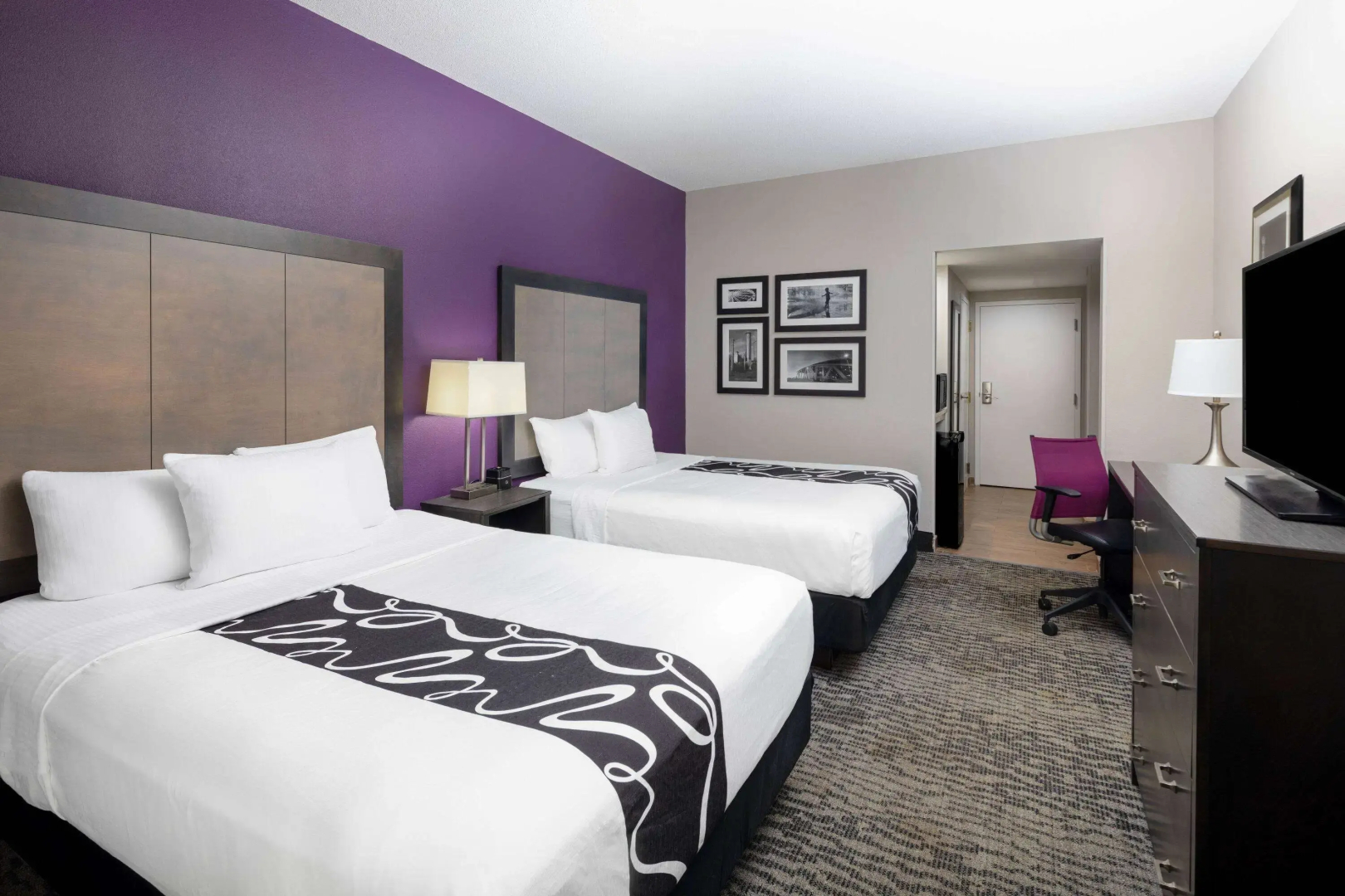 La Quinta Inn & Suites by Wyndham Kennesaw