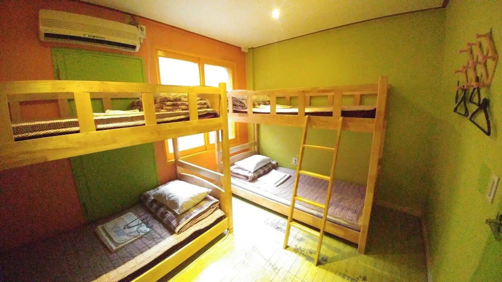 Popcorn Hostel Busan Station