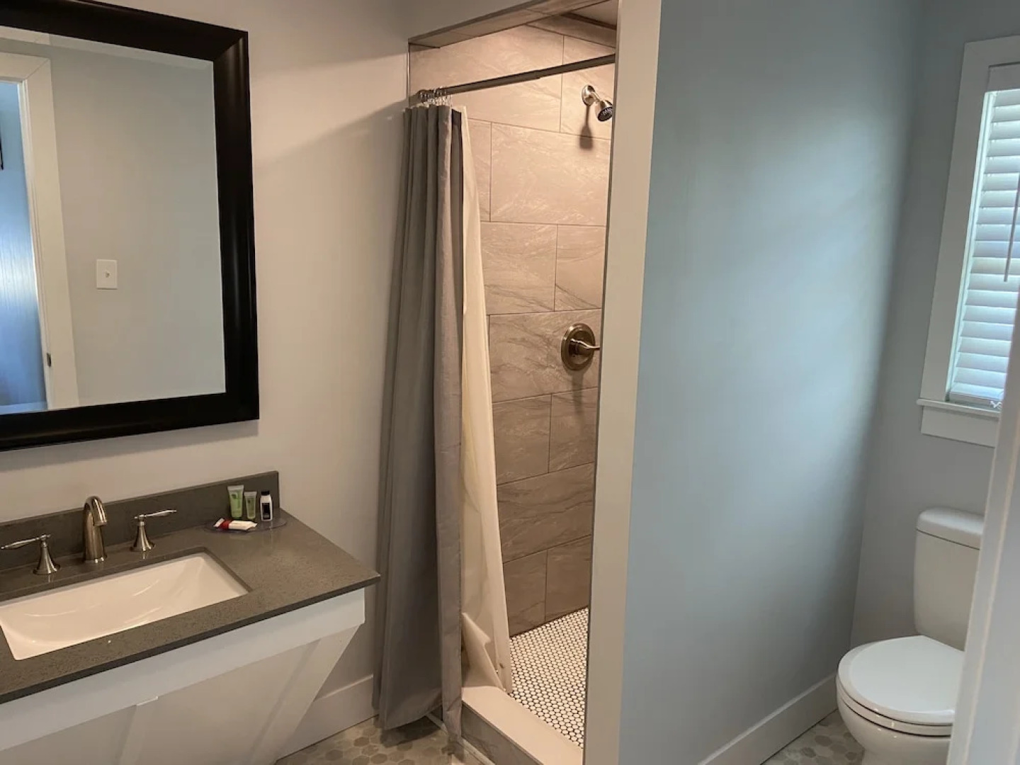 Elk Rapids Lakeshore Inn