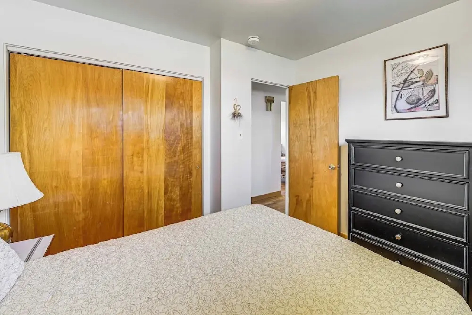 Walk to Flathead Lake: Airy Home w/ Mtn Views!