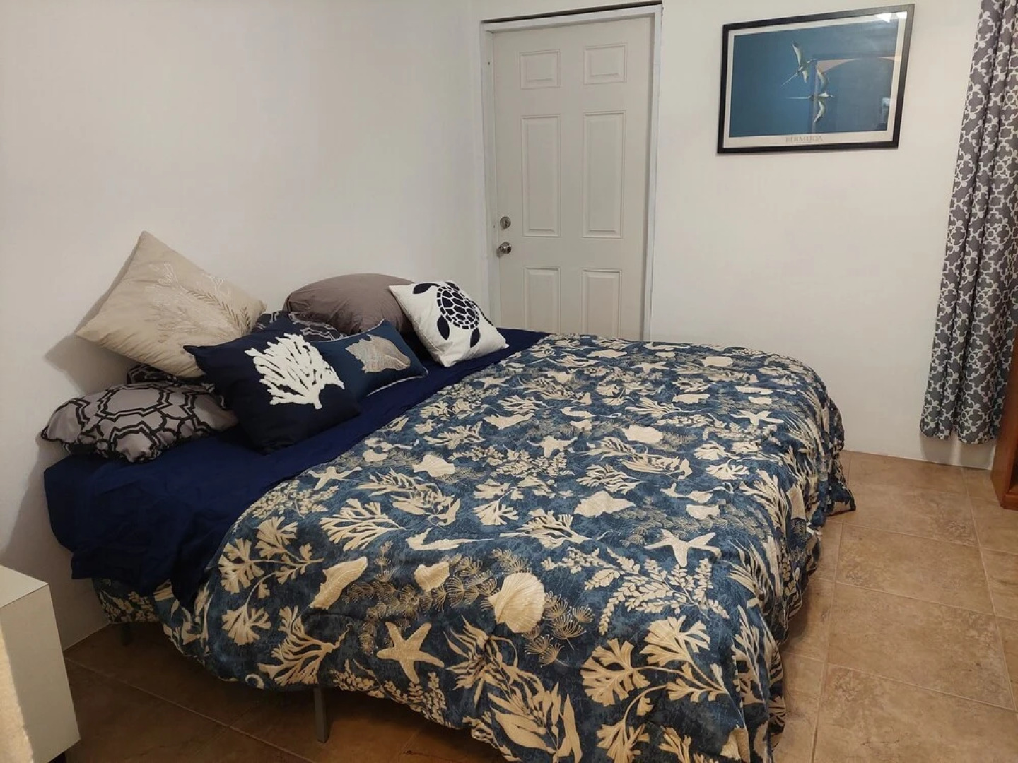 1-bed House Sleeps 2 With Parking