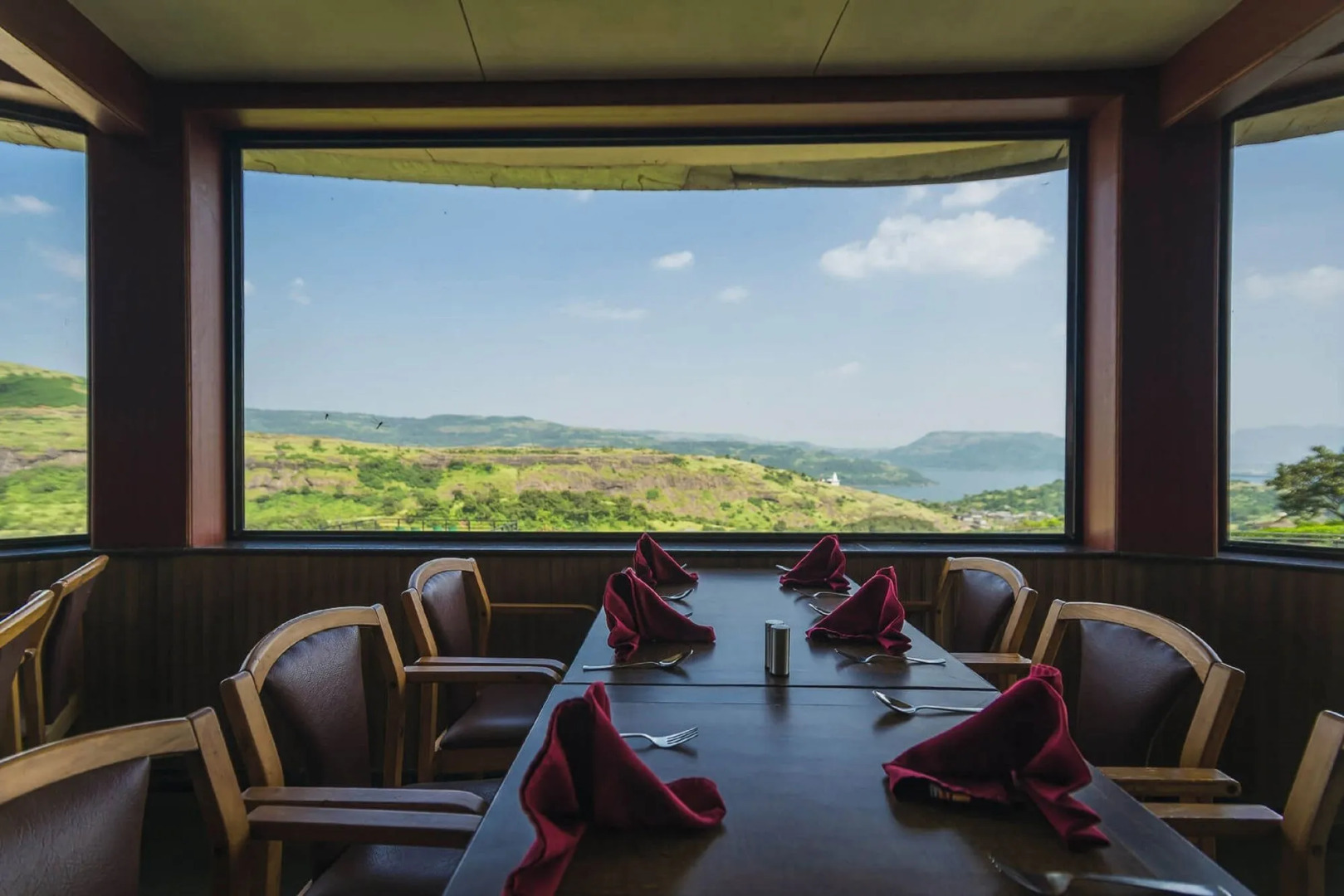 Upper Deck Resort - Stay and Relax at the Highest Peak Lonavala