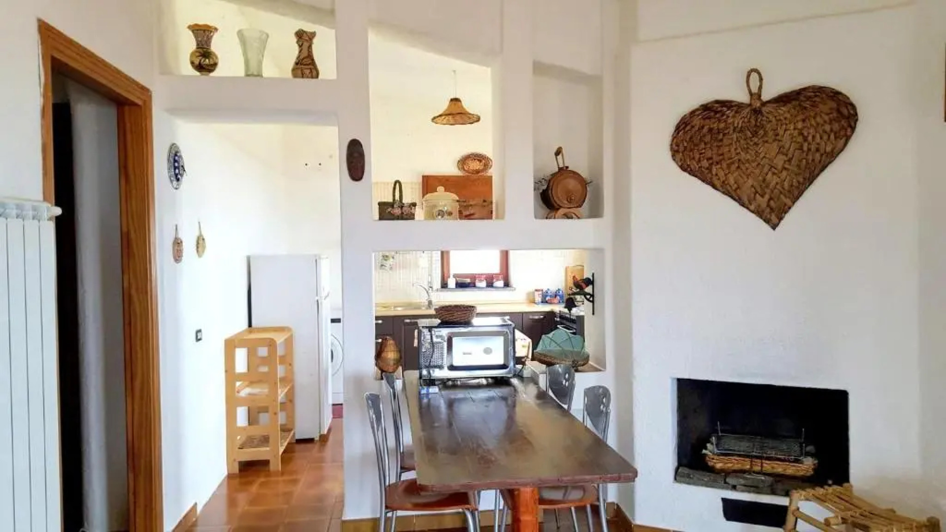 Apartment with 2 bedrooms in Brancaleone Marina with wonderful sea view and enclosed garden 200 m from the beach