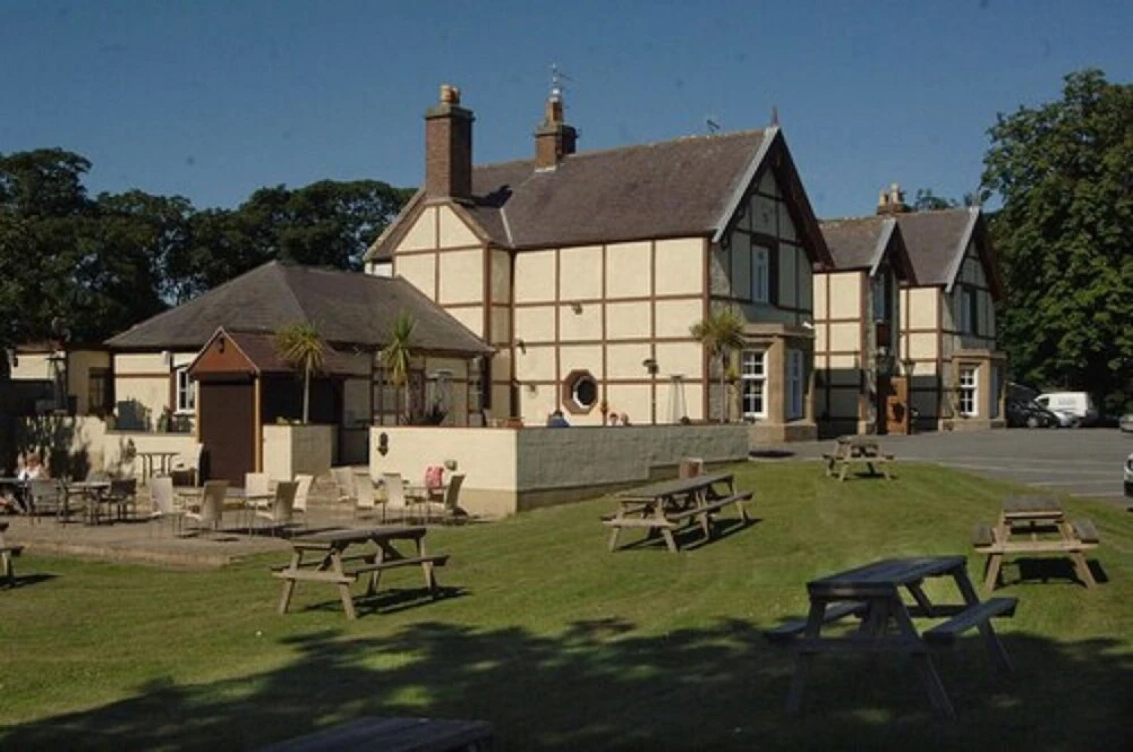 Lyons Nant Hall Hotel