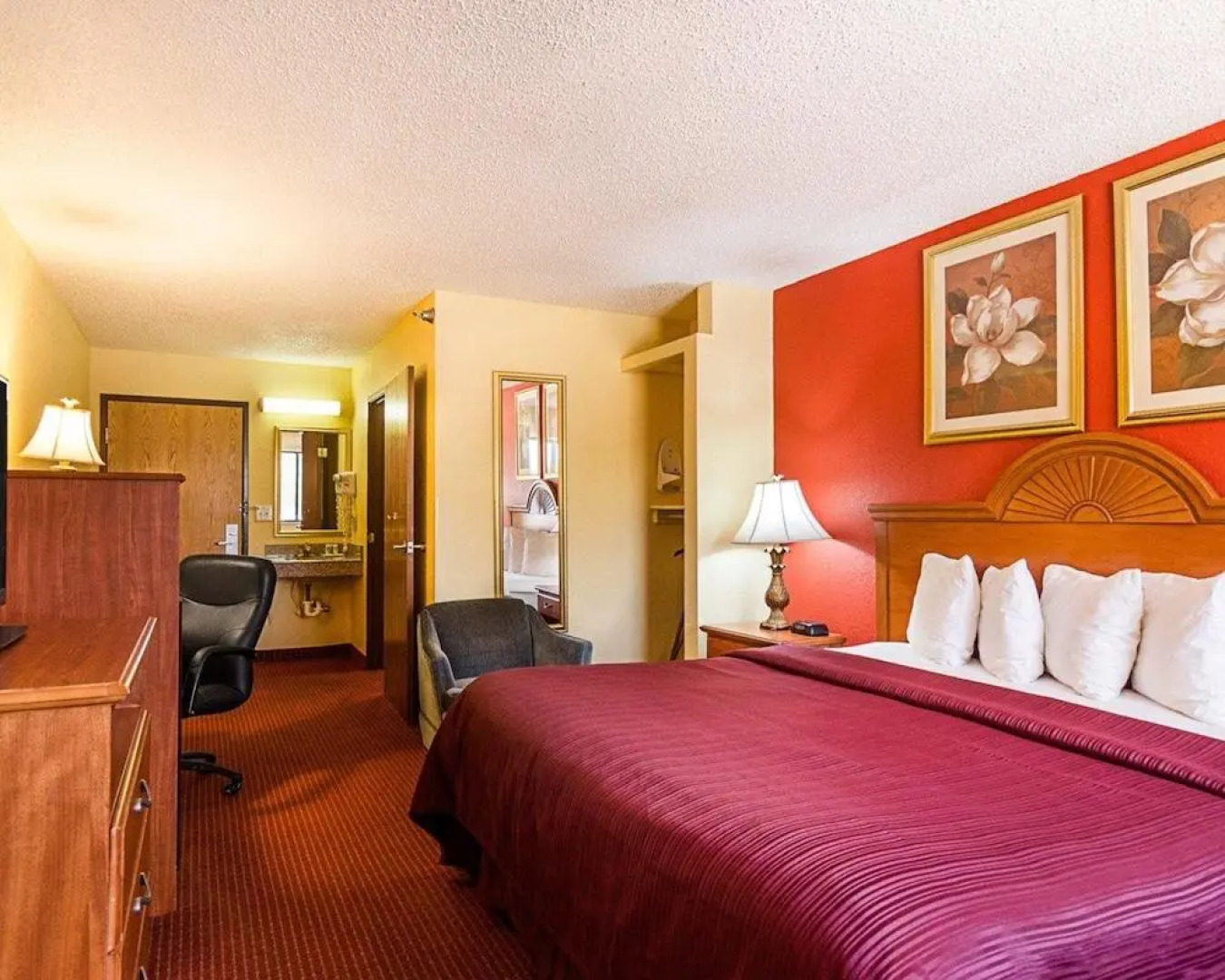 Quality Inn Van Buren