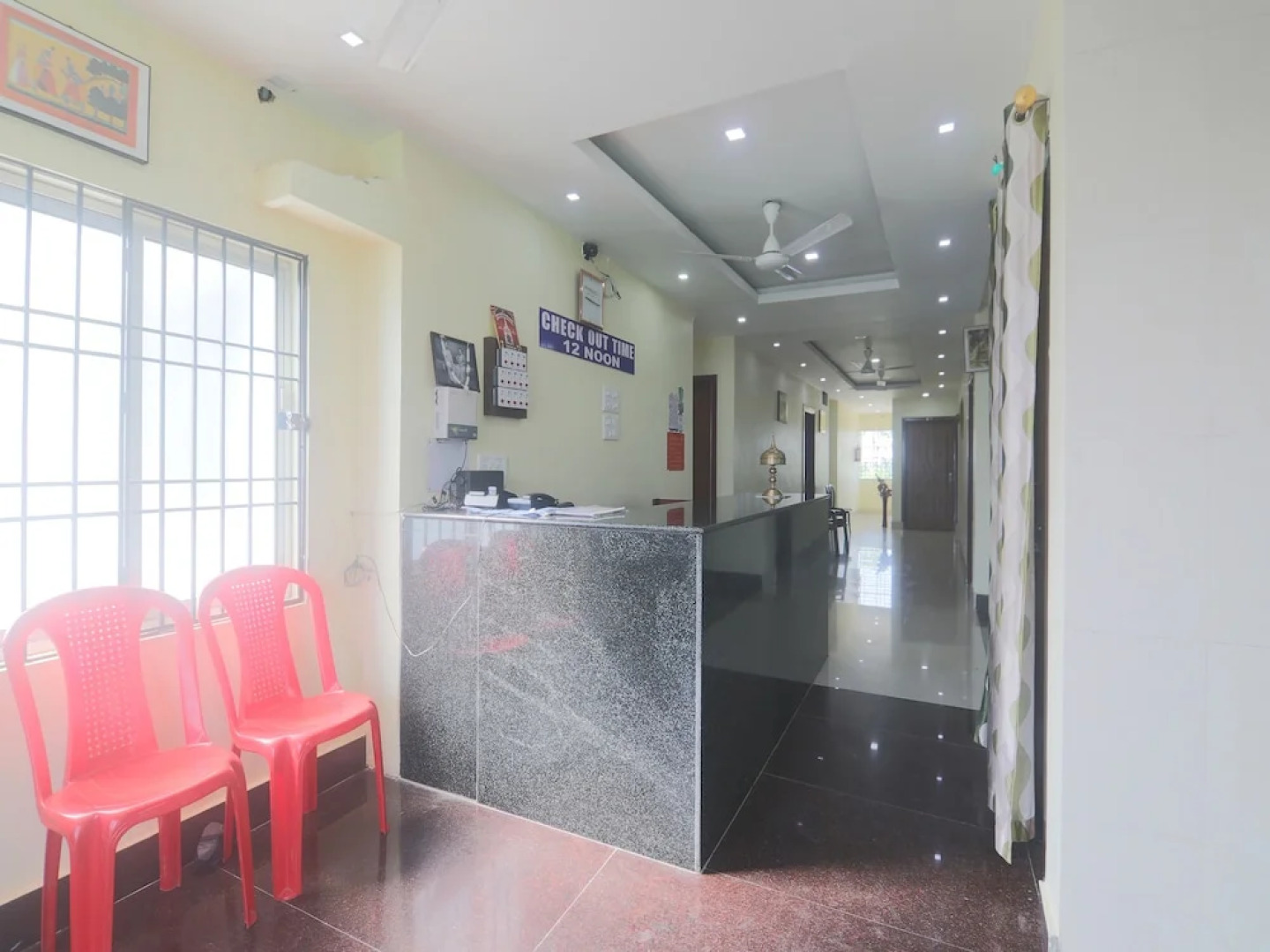 OYO 23008 Labanya Holiday Home