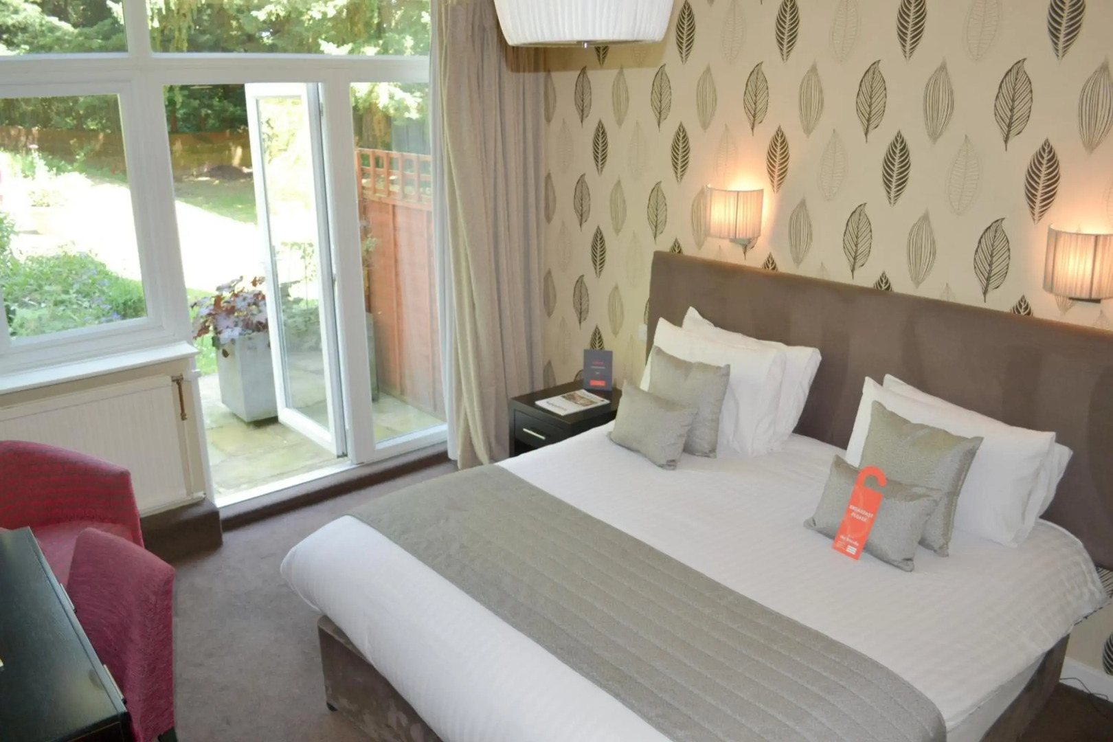 The Lincoln Hotel