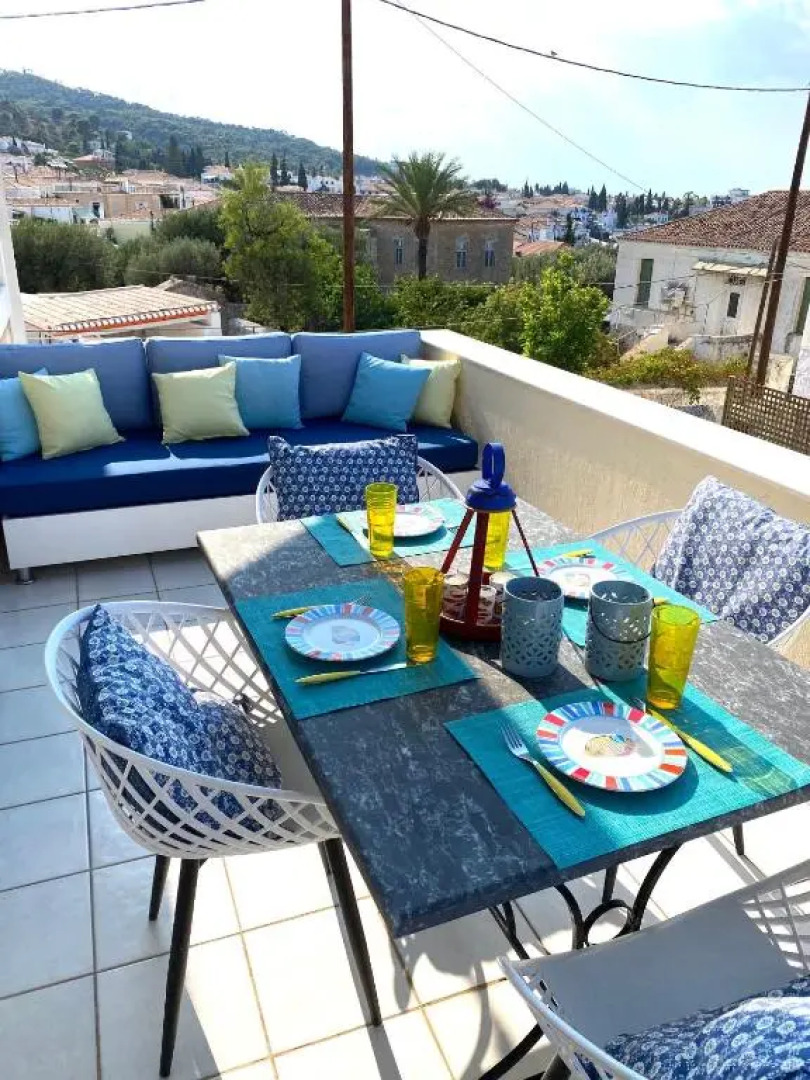 Villa 1853-Upper floor