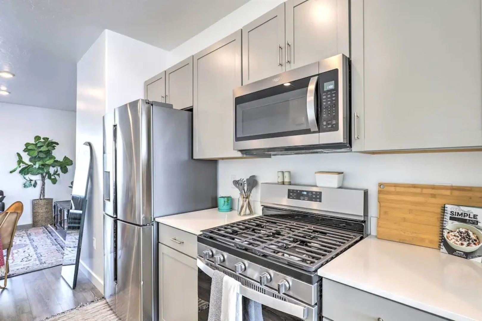 Modern Mountain Townhome - Ski Nearby