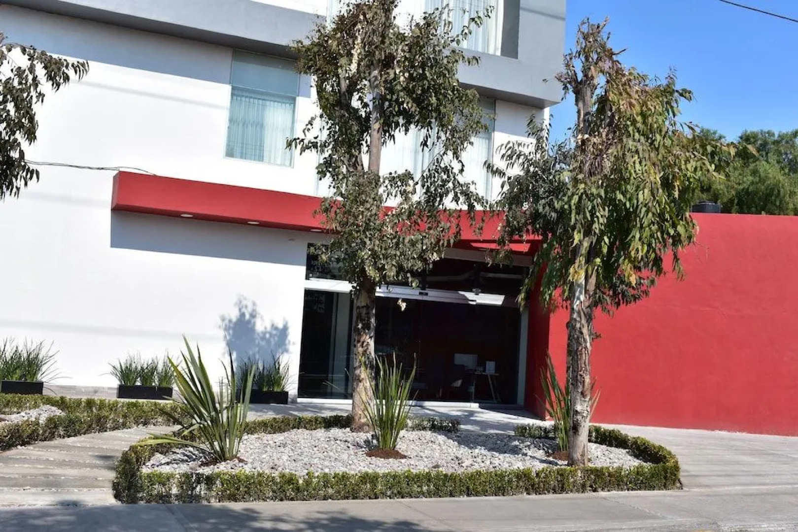 ESDUMA HK Hotel Pachuca