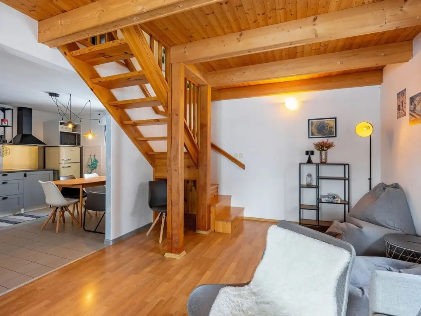 Holiday Hill 67 ern D l