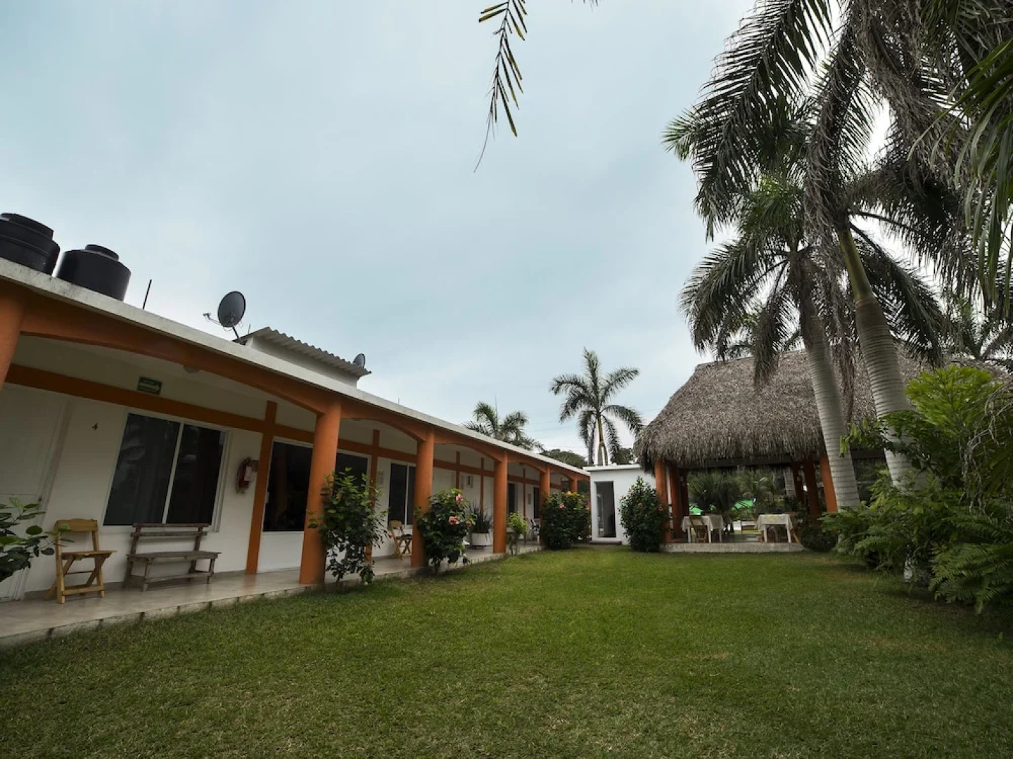 Hotel y Restaurant Casa Del Mar