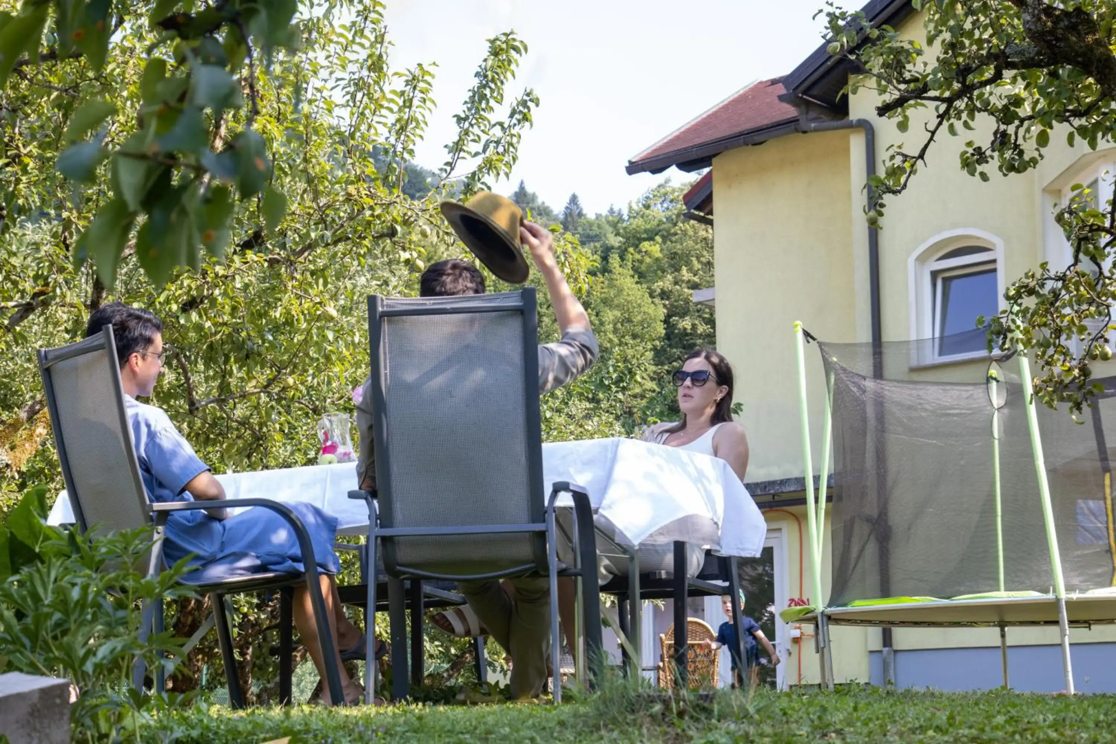 Riverside Villa Avo - Apartment AVO