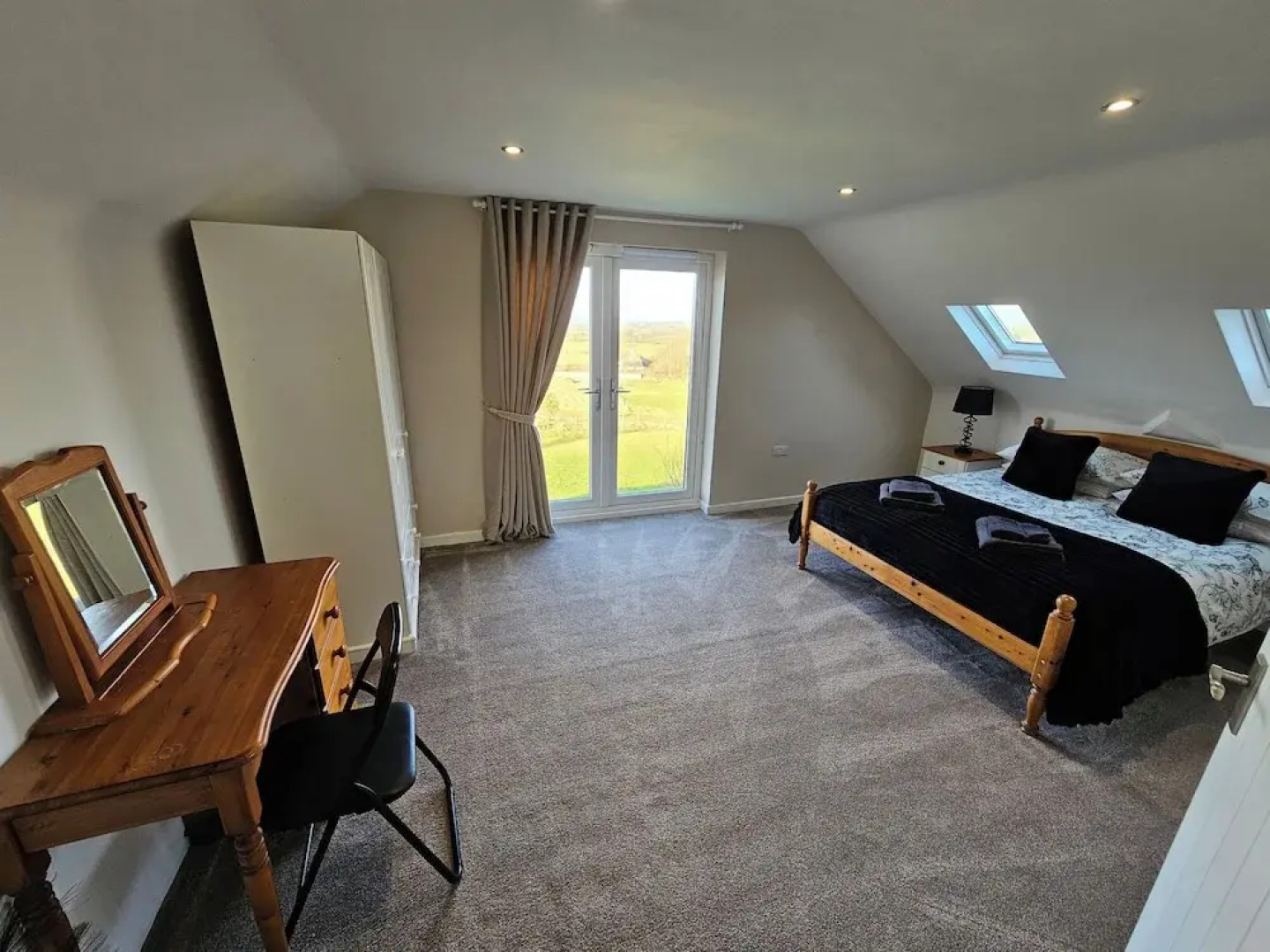 Seaside Escape at Ty Bugail - Holyhead