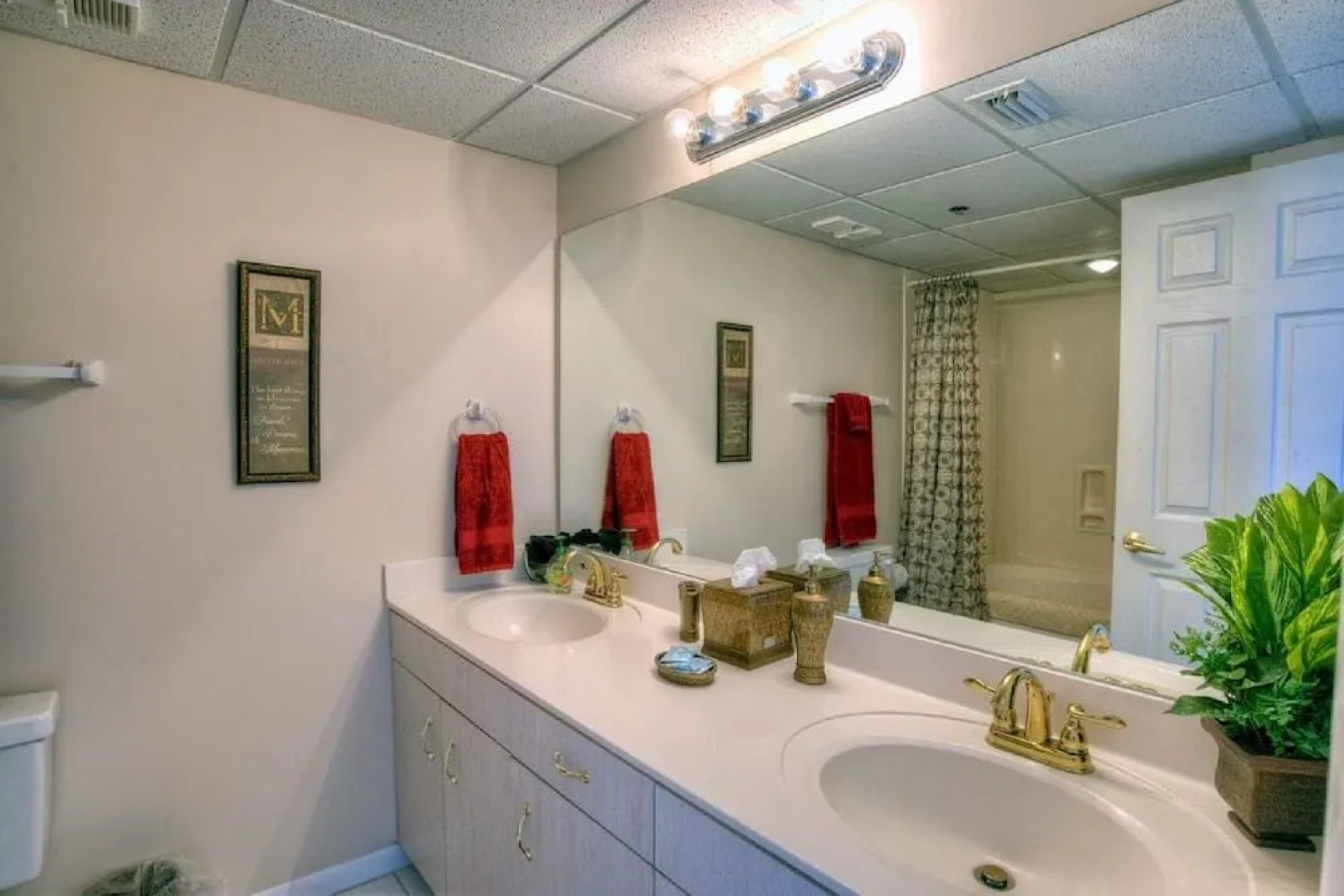 Long Beach Resort Tower I 1303