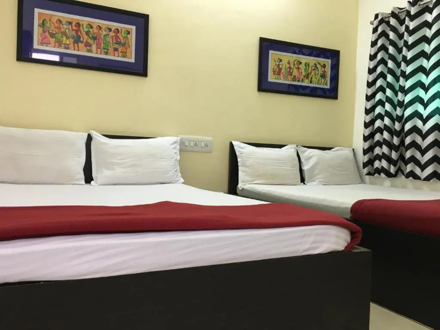 Srirangam Suit Rooms