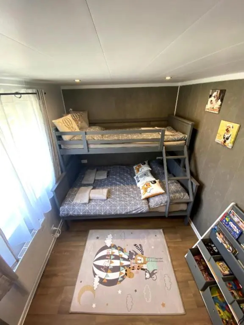 Tiny house