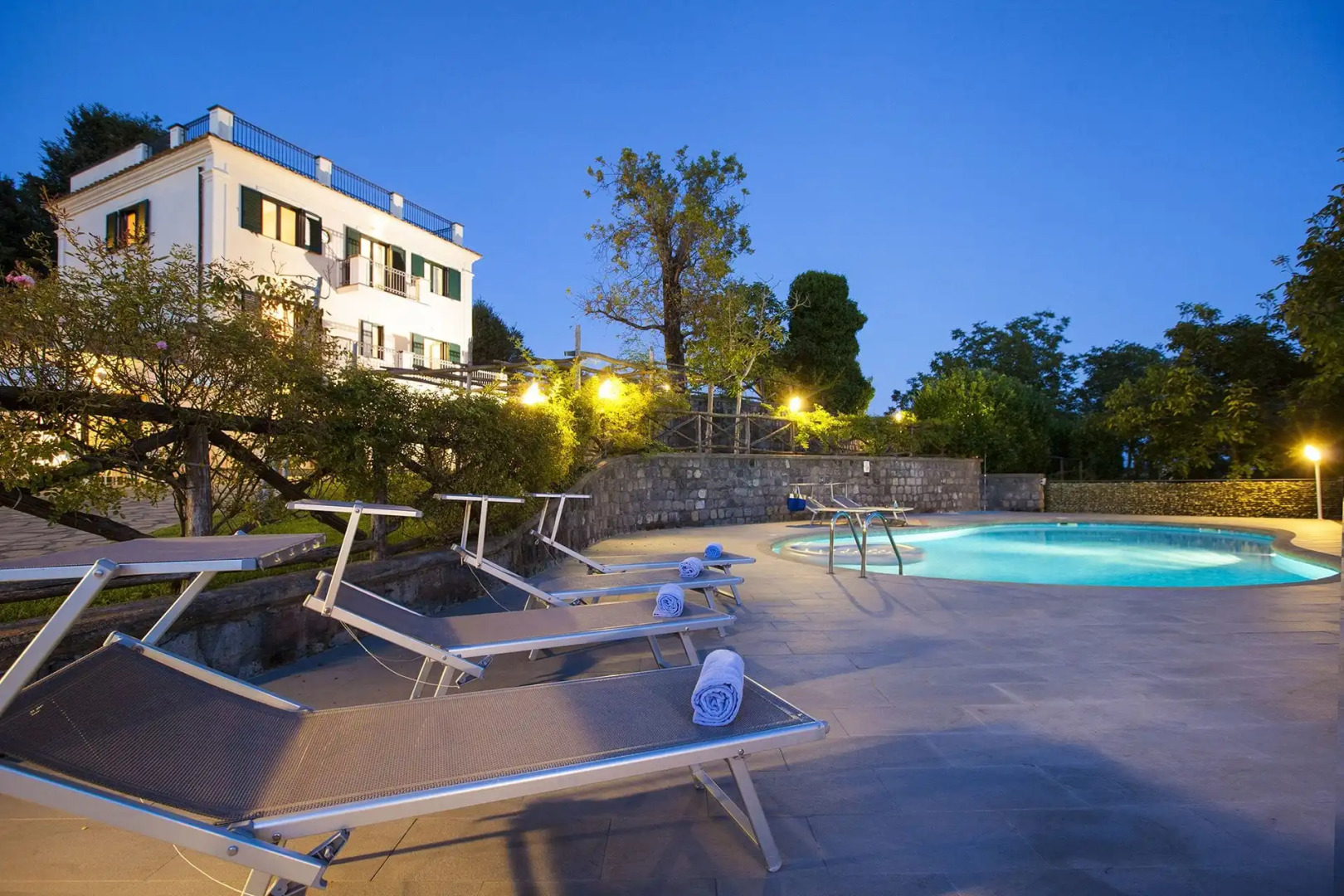 Amore Rentals - Villa Il Noce