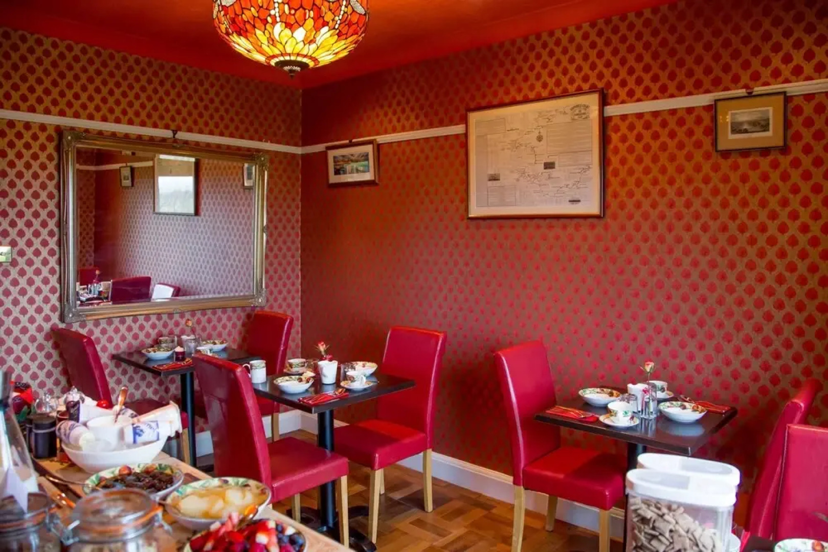 Fields Lodge Bed & Breakfast