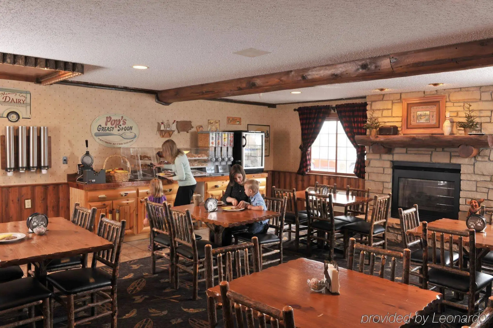 Cedar Creek Hotel Wausau - Rothschild