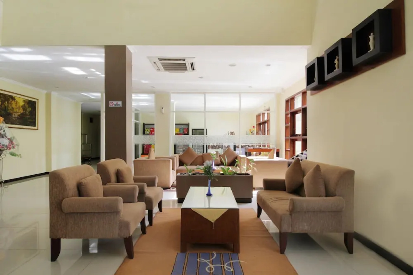 Airy Alun Alun Bojonegoro Trunojoyo 2